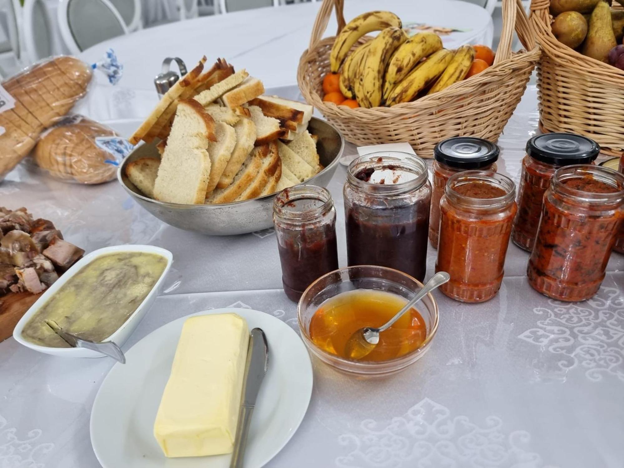 فندق Evenimente Edelweiss Bogdan Vodă المظهر الخارجي الصورة